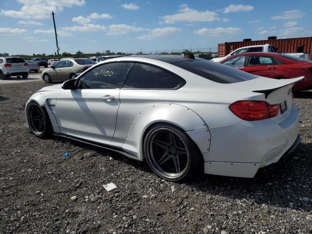 BMW M4  2015 1