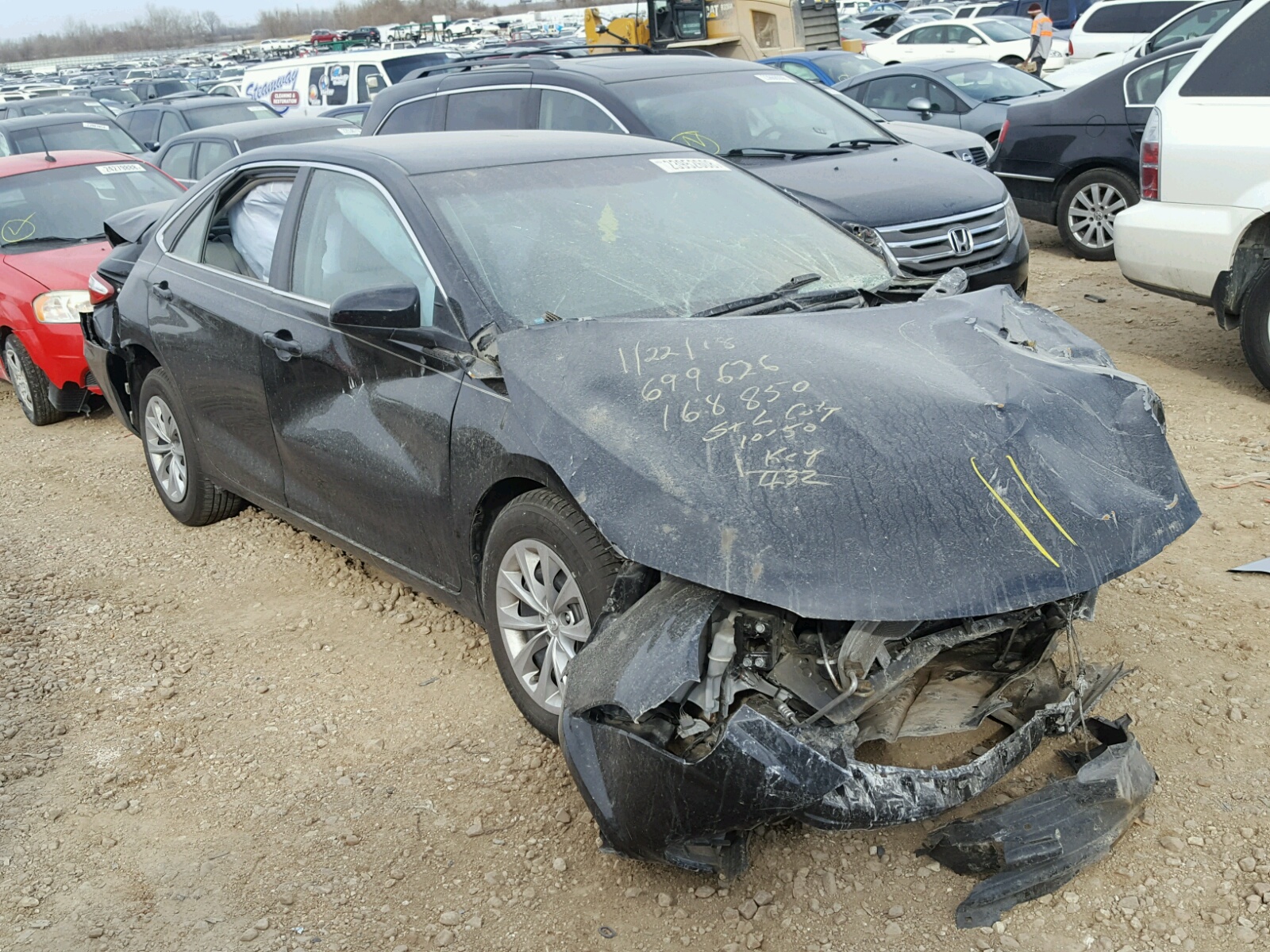 TOYOTA CAMRY LE 2016 0