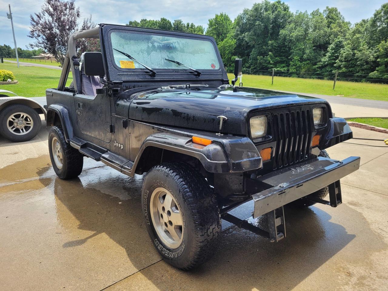 1989 JEEP WRANGLER 2J4FY19E3KJ124773 